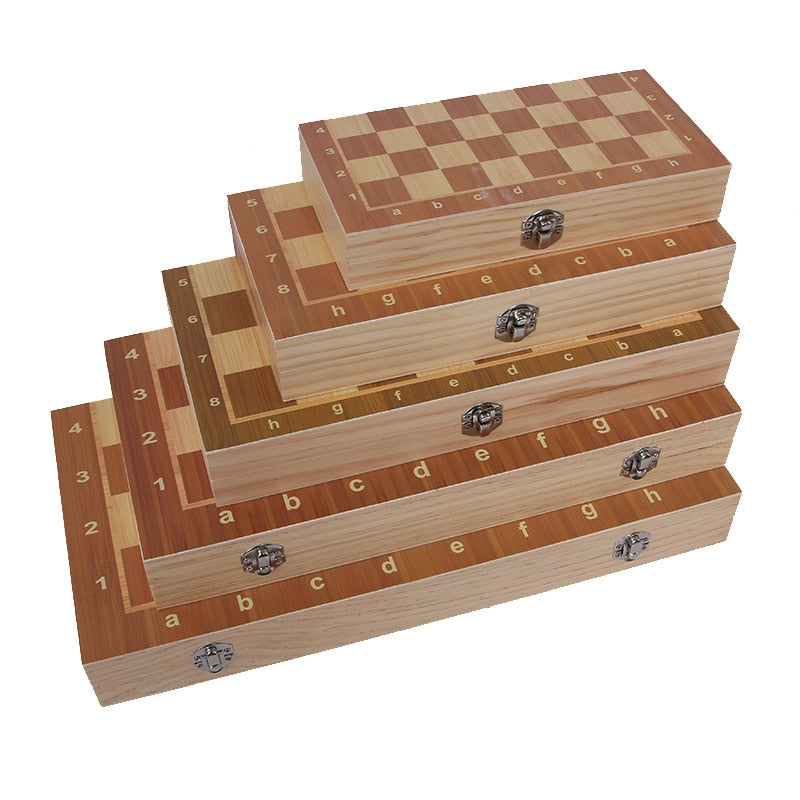 Hot High Qulity 39cm X 39cm Classic Wooden Chess Set Board Game Foldable Magnetic Folding Board Packaging Wooden Chess
